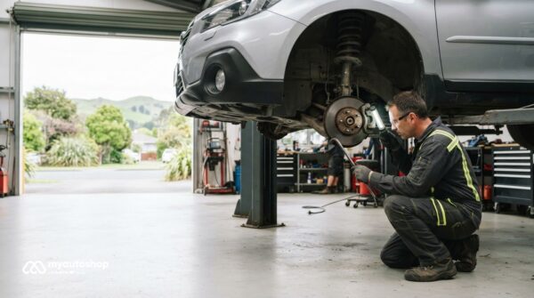 Symptoms of Worn Control Arm Bushings: What NZ Drivers Should Know